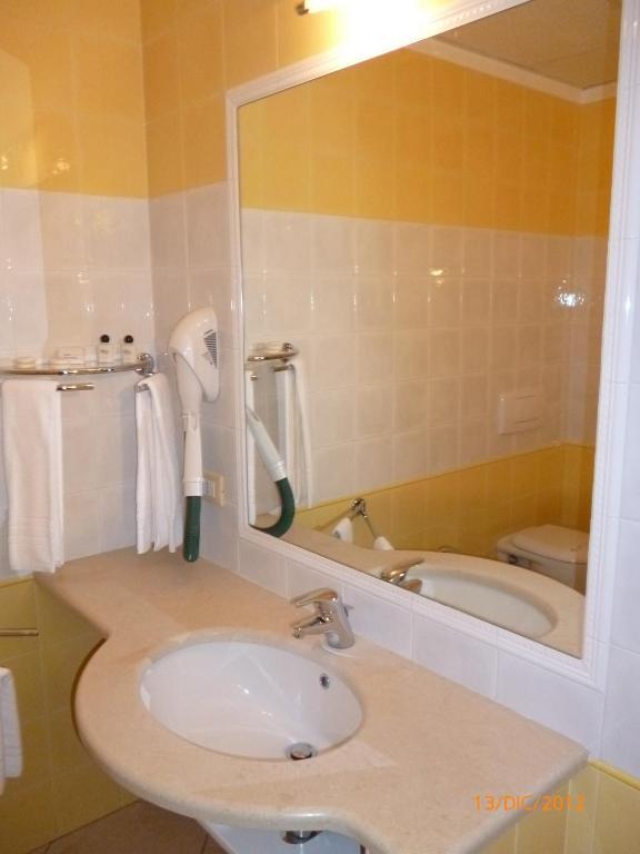 Marinella Hotel 4*
